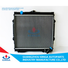 Радиатор автомобиля высокой эффективности охлаждения для Mitsubishi Pajero V31 / V32 &#39;92-96 Mt